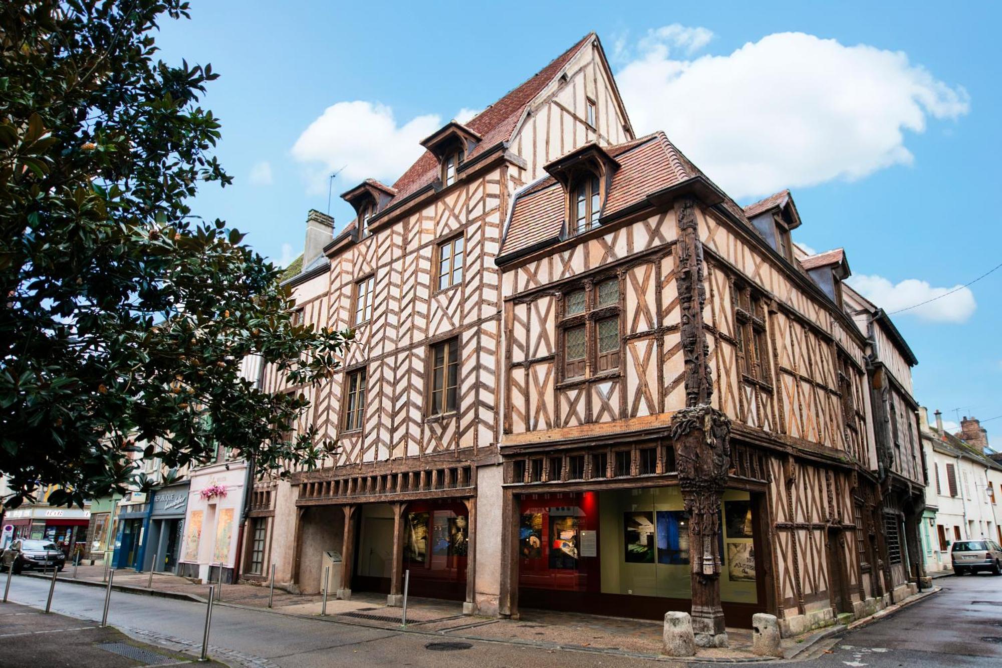 Le Laurencin Sens - Le Duplex - Coeur De Ville Екстериор снимка